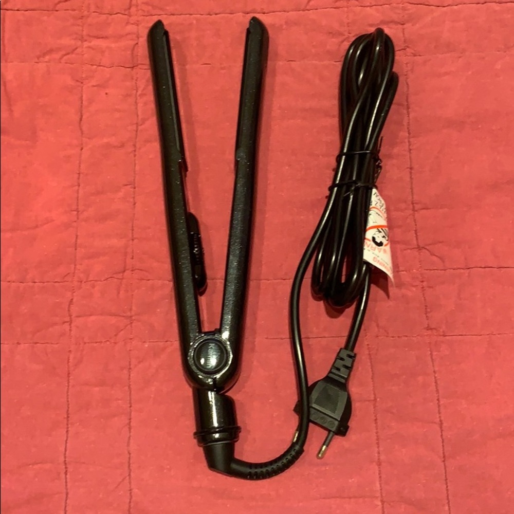 Karmin Salon Pro G3 Hair Straightener- Euro plug